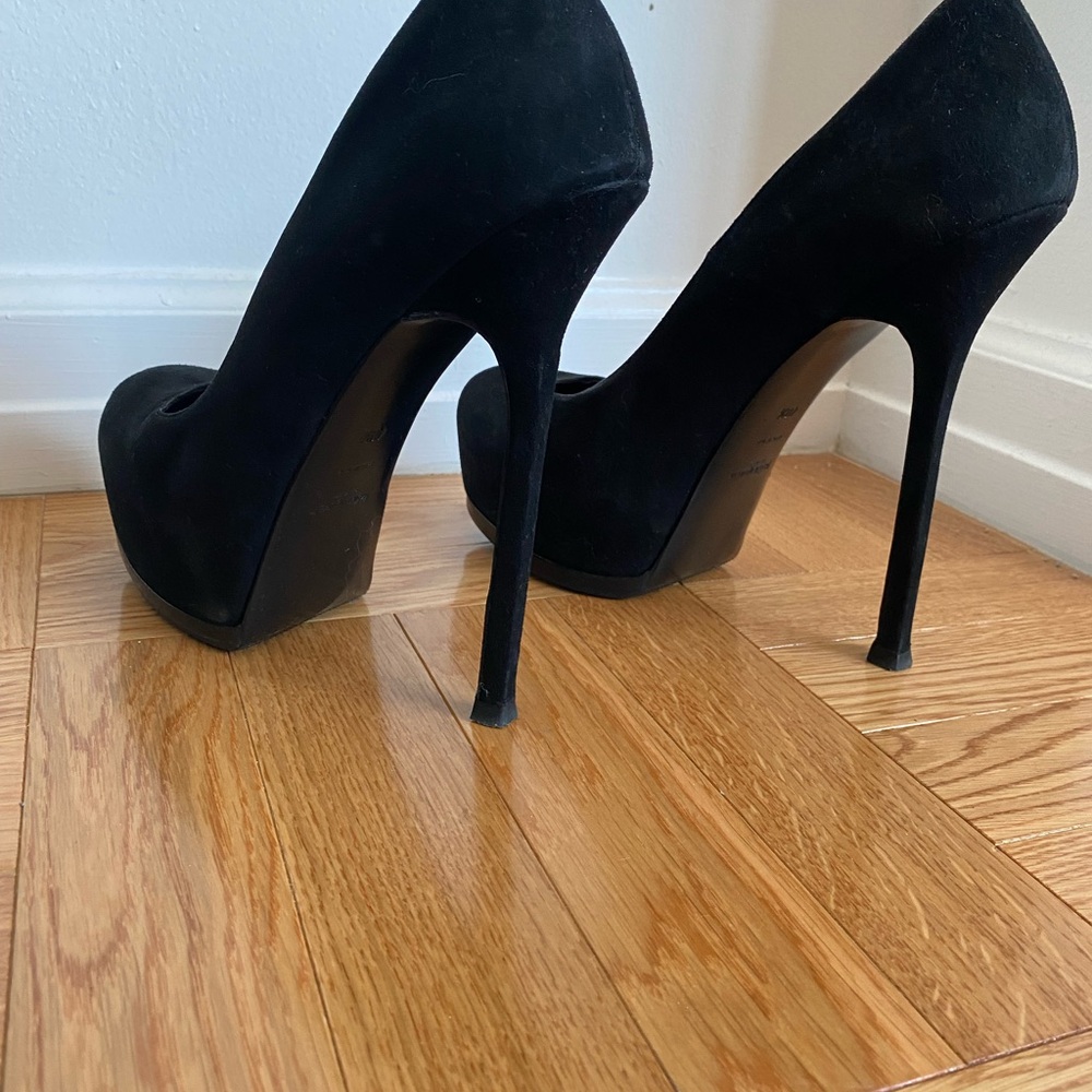 YSL Saint Laurent Tribtoo black suede platform pump